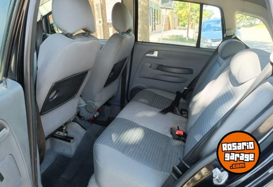 Autos - Volkswagen Suran 2009 Nafta 176000Km - En Venta