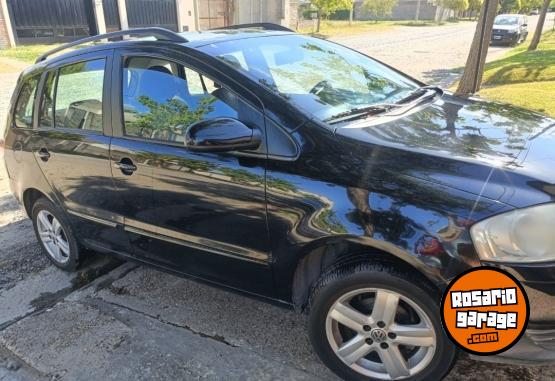 Autos - Volkswagen Suran 2009 Nafta 176000Km - En Venta