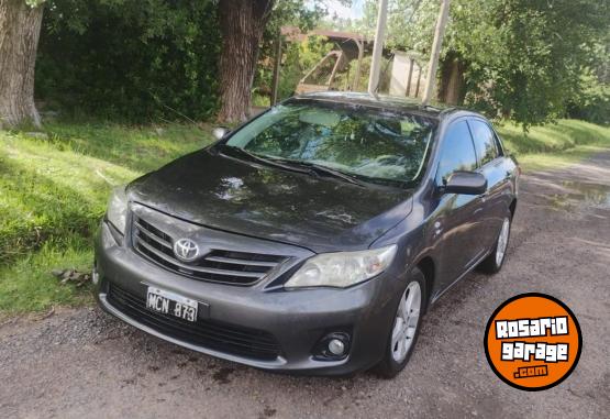 Autos - Toyota Versión xei 2013 Nafta 210000Km - En Venta