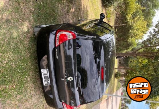 Autos - Renault Clio mio 2013 Nafta 104000Km - En Venta