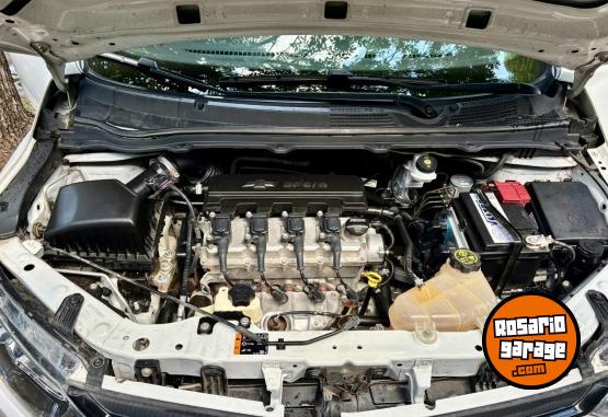 Autos - Chevrolet Onix Joy Black MT 1,4 2020 Nafta 37000Km - En Venta