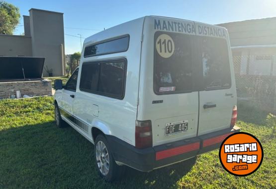 Utilitarios - Fiat Fiorino 2006 Nafta 174000Km - En Venta