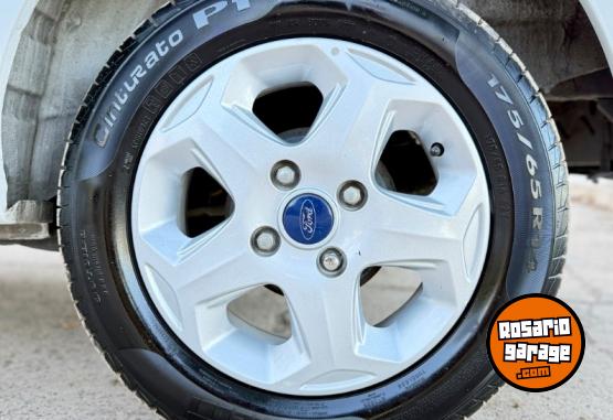 Autos - Ford Ka Pulse 2013 Nafta 108500Km - En Venta