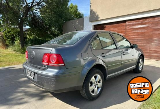 Autos - Volkswagen Bora 2008 Nafta 340000Km - En Venta