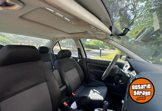 Autos - Volkswagen Bora 2008 Nafta 340000Km - En Venta