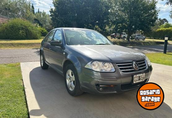 Autos - Volkswagen Bora 2008 Nafta 340000Km - En Venta