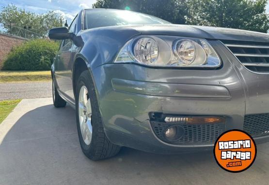 Autos - Volkswagen Bora 2008 Nafta 340000Km - En Venta