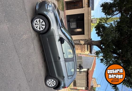 Autos - Volkswagen Gol trend 1.6 2015 Nafta 100000Km - En Venta