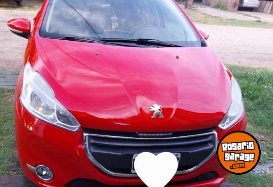 Autos - Peugeot 208 allure 1.5 n touchscr 2015 Nafta 152000Km - En Venta