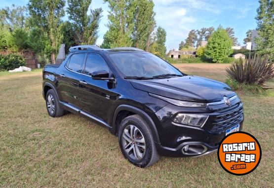 Camionetas - Fiat Toro Volcano At9 4x4 2017 Diesel 184000Km - En Venta