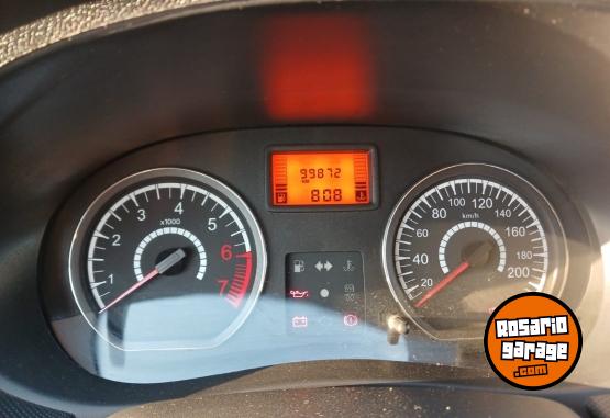 Autos - Renault Sandero Get up 2010 Nafta 100000Km - En Venta