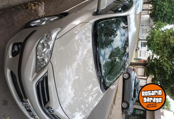 Autos - Toyota Corolla XEI pack 1.8 2011 Nafta 238000Km - En Venta