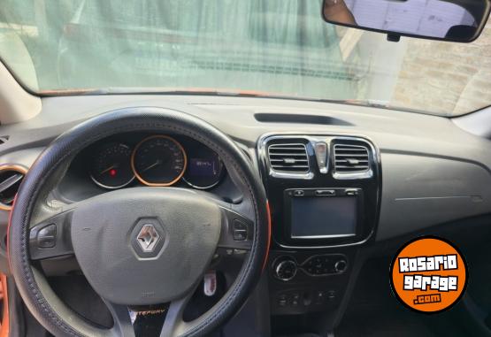 Autos - Renault Sandero Stepway Privilege 2015 Nafta 92000Km - En Venta