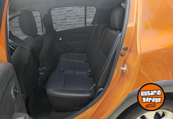 Autos - Renault Sandero Stepway Privilege 2015 Nafta 92000Km - En Venta