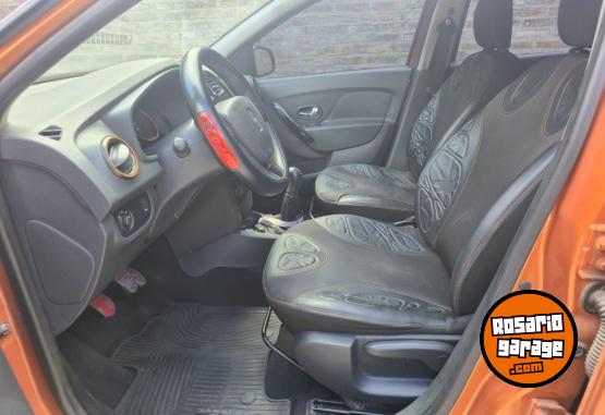 Autos - Renault Sandero Stepway Privilege 2015 Nafta 92000Km - En Venta