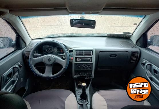 Autos - Volkswagen Polo 2000 GNC 280000Km - En Venta