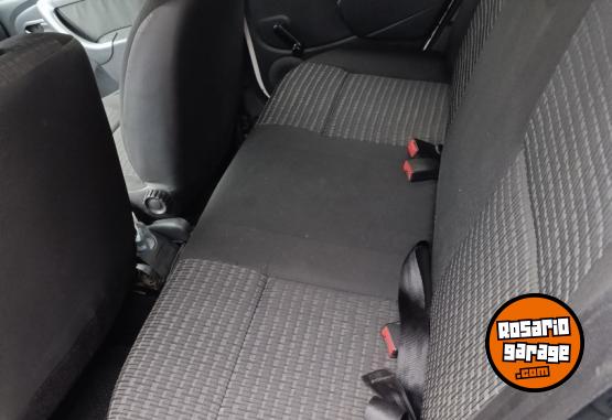 Autos - Renault Sandero confort 2011 Nafta 146Km - En Venta