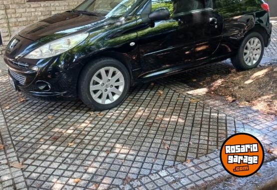 Autos - Peugeot 207 2012 Nafta 80000Km - En Venta
