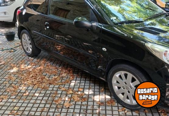 Autos - Peugeot 207 2012 Nafta 80000Km - En Venta