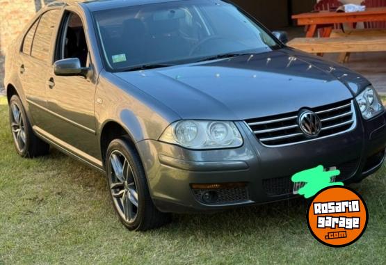 Autos - Volkswagen Bora 2008 Nafta 240000Km - En Venta