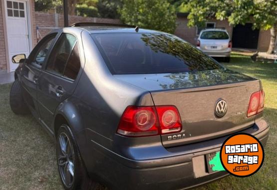 Autos - Volkswagen Bora 2008 Nafta 240000Km - En Venta
