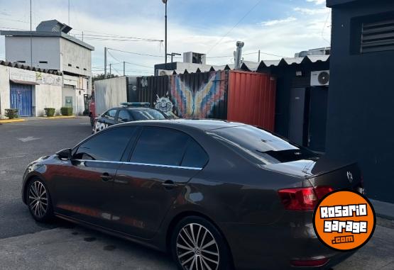 Autos - Volkswagen Vento 2012 Nafta 137000Km - En Venta