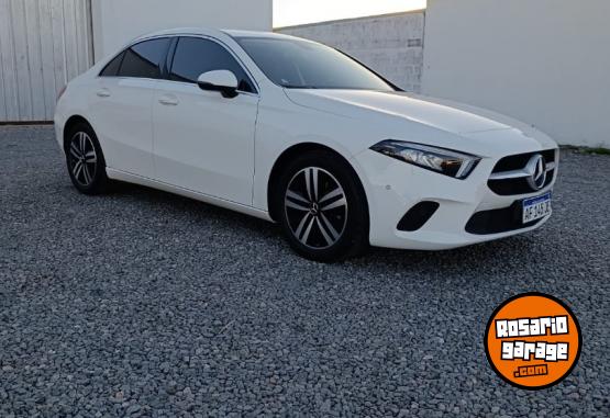 Autos - Mercedes Benz A200 Progressive 2021 Nafta 45000Km - En Venta