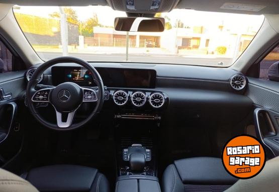 Autos - Mercedes Benz A200 Progressive 2021 Nafta 45000Km - En Venta