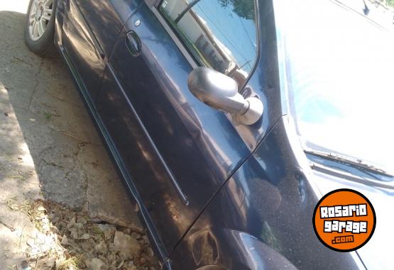 Autos - Renault Logan 2007 Diesel 111111Km - En Venta