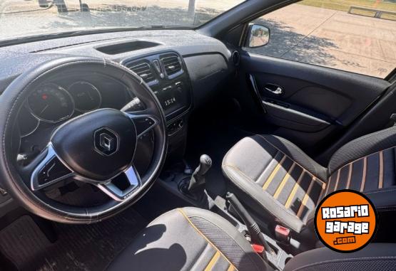 Autos - Renault STEPWAY INTENS 1.6 2023 Nafta 18000Km - En Venta