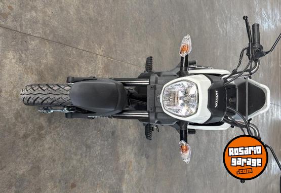 Motos - Honda Navi 2025 Nafta 700Km - En Venta