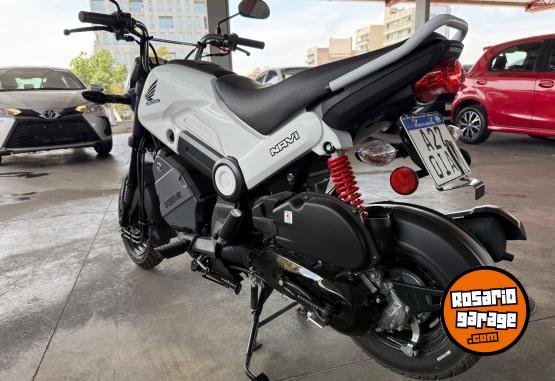 Motos - Honda Navi 2025 Nafta 1200Km - En Venta