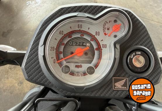 Motos - Honda Navi 2025 Nafta 1200Km - En Venta