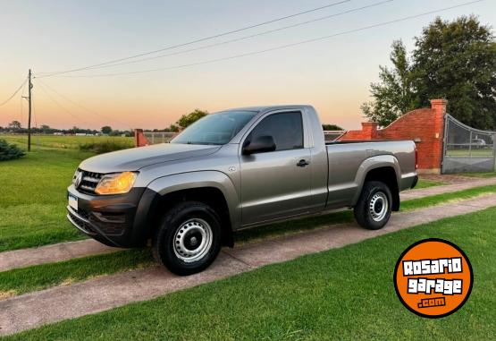 Camionetas - Volkswagen Amarok Trendline 2017 Diesel 140000Km - En Venta