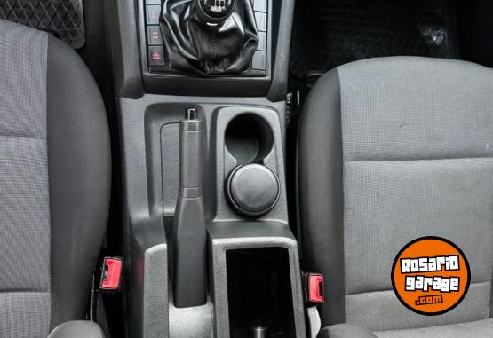 Camionetas - Volkswagen Amarok Trendline 2017 Diesel 140000Km - En Venta