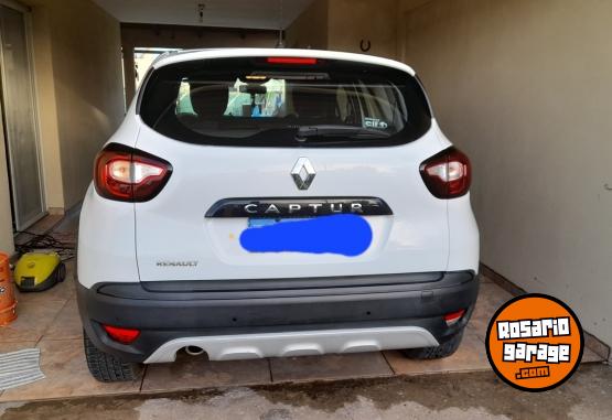 Autos - Renault Captur 2018 Nafta 57160Km - En Venta