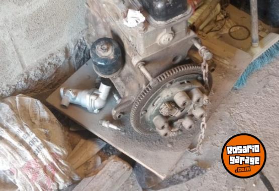 Autos - Fiat 600R 1983 Nafta 66666Km - En Venta