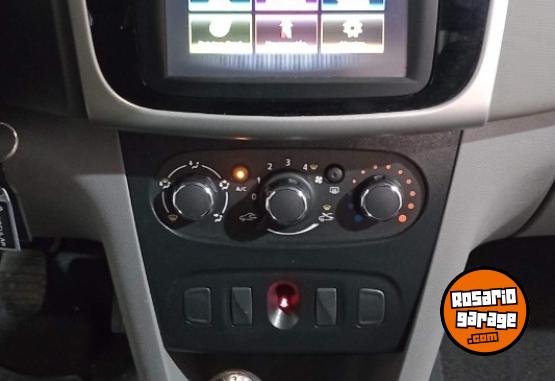 Autos - Renault LOGAN EXPRESION 2018 Nafta 82036Km - En Venta