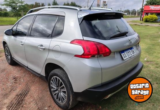 Autos - Peugeot 2008 2016 Nafta 132000Km - En Venta