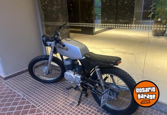 Motos - Suzuki ax 100 2017 Nafta 1000Km - En Venta
