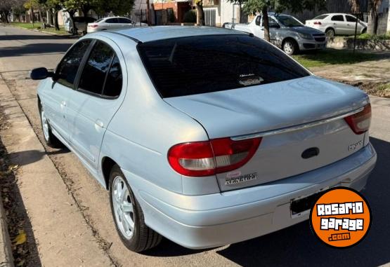 Autos - Renault Megane 2004 Diesel 300000Km - En Venta