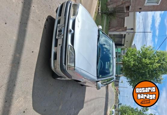 Autos - Renault 19 1997 Nafta 128000Km - En Venta