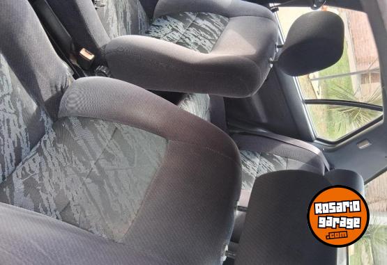Autos - Renault 19 1997 Nafta 128000Km - En Venta