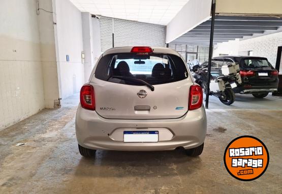 Autos - Nissan March 2017 Nafta 48350Km - En Venta