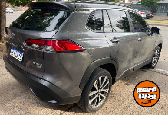 Autos - Toyota Corolla cross 2021 Electrico / Hibrido 102000Km - En Venta