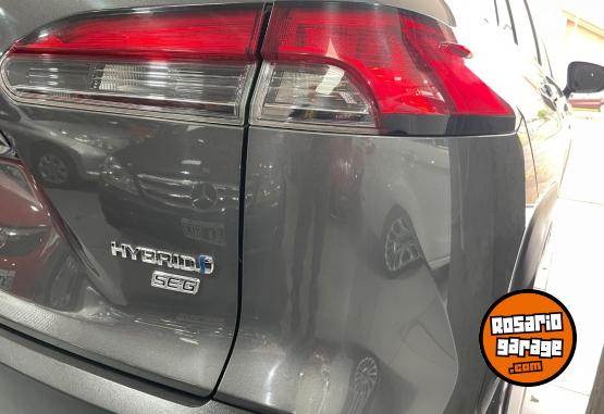 Autos - Toyota Corolla cross 2021 Electrico / Hibrido 102000Km - En Venta