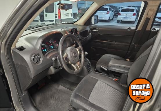 Camionetas - Jeep Patriot Sport 4x4 at 2013 Nafta 167000Km - En Venta