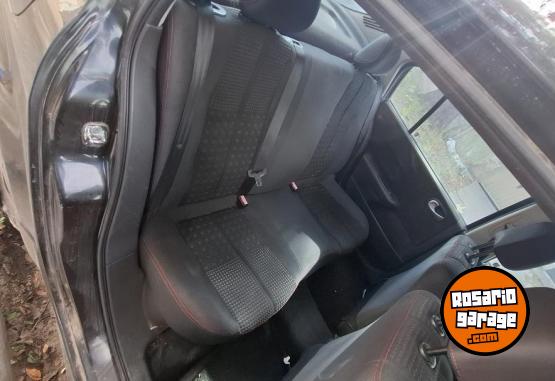 Autos - Renault Megane 2 sport SL 2.0 16V 2010 Nafta 197000Km - En Venta