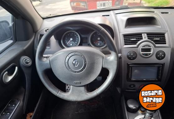 Autos - Renault Megane 2 sport SL 2.0 16V 2010 Nafta 197000Km - En Venta