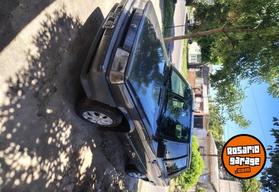 Autos - Renault 9 1995 Nafta 147000Km - En Venta